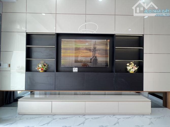 "BÁN NHÀ 3 LẦU MẶT TIỀN ĐƯỜNG 9M TIỆN KINH DOANH– VỊ TRÍ VÀNG GẦN AEON QUẬN BÌNH TÂN " - 5