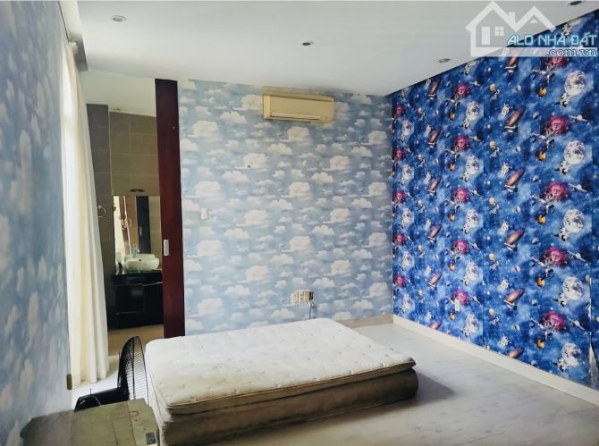 Bán Nhà Mặt Tiền Hóc Môn - 368M2 ( 10 x37) - 2Tầng S.Thượng - Đường Nhựa 16m- Hơn 10 Tỷ. - 4