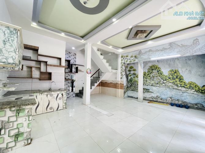 Nhà ngang lớn Nguyễn Văn Khối Gò Vấp 1 trệt 1 lầu   sổ hồng riêng nhỉnh 4 - 5