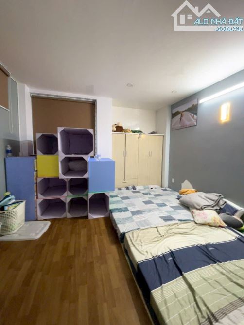 Cho thuê nhà đường số 5 tầng - 40m2 - Hẻm 4m - Phường 5 Quận 4. - 5