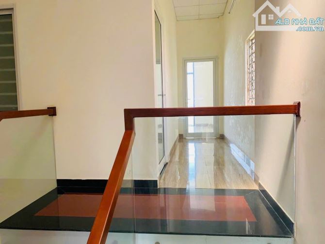 BÁN NHÀ SÁT SÔNG TRƯƠNG QUANG ĐƯỢC ĐƯỜNG 10,5M HÒA XUÂN ĐIỆN ÂM, SẠCH ĐẸP CHO THUÊ 14,5 TR - 5