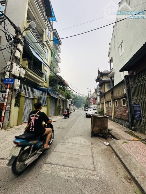 6.8 tỷ /51 M2/ 3.7 M tiền/ Bồ Đề.Long Biên - 5