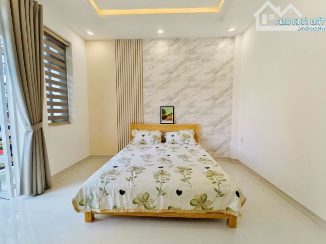 Nhà sổ riêng,chợ Minh Phát,giâ 5,5 tỷ thạnh xuân 22 - 5