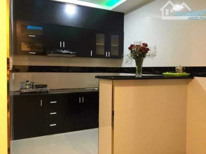 Khách sạn lô nhì Nguyễn Thị Thập, Quận 7, 138m, 6 Tầng, Thu Nhập 200tr/Tháng. Giá 26.5 tỷ - 5
