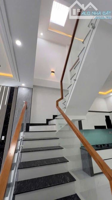 Cắt lỗ 500tr chủ bán nhanh để về quê, nhà 2 Tầng ngay chợ Tân Hiệp TP Tân Uyên - 6