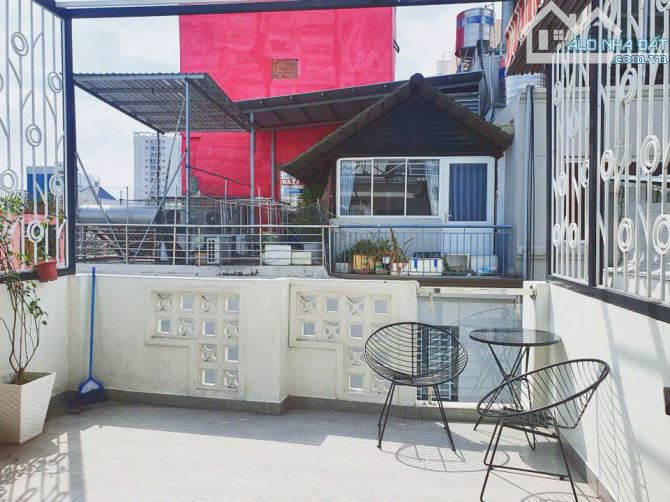 BÁN GẤP,  Nhà 3 Tầng Khai Thác 8 Phòng, Nguyễn Thái Bình, gần nhà ga T3– DT 360tr/năm. - 6