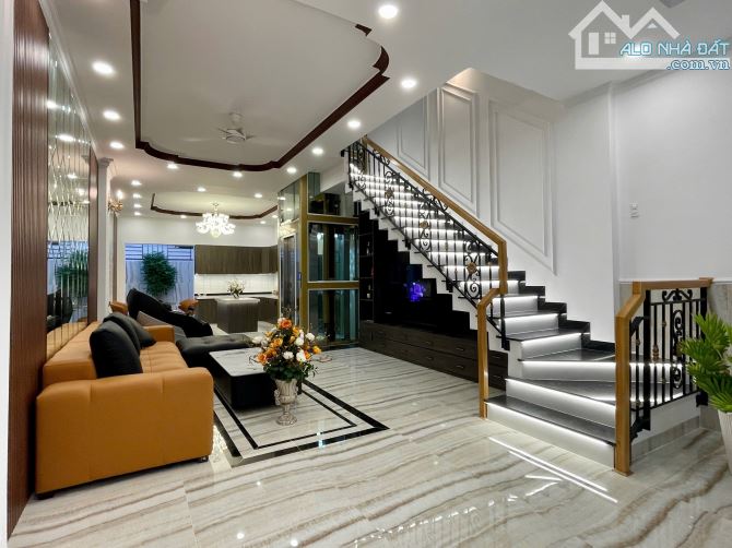 SIÊU PHẨM MẶT TIỀN ĐƯỜNG SỐ 13 𝐊Đ𝐓 𝐇𝐚̀ 𝐐𝐮𝐚𝐧𝐠 𝟐 - 𝐏. 𝐏𝐡𝐮̛𝐨̛́𝐜 𝐇𝐚̉𝐢 - 6