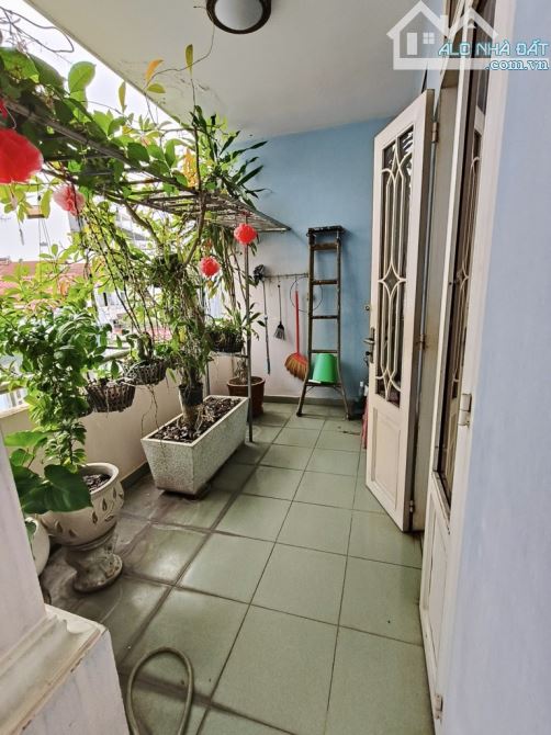 Hẻm xe hơi tránh Nguyễn Văn Đậu ngang gần 6m vuông đẹp - 4 tầng 97m2 nhỉnh 14ty - 6