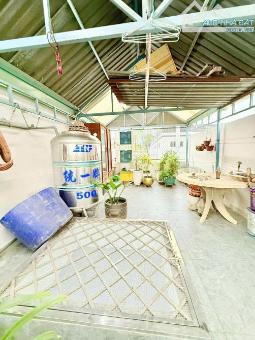 MẶT TIỀN QUẬN 1, NGAY SAU BỘ CÔNG AN TRẦN HƯNG ĐẠO. DT: 3.6 x 13, 4 lầu ST, Giá: 12.5 tỷ - 6