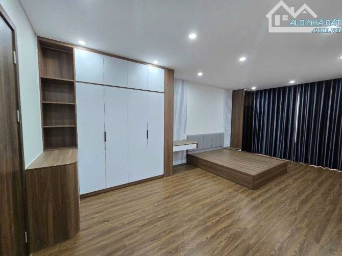 Bán nhà 6 tầng Phúc Đồng lô góc, thang máy, ô tô ngủ trong nhà, full nội thất,Giá 11 tỷ+ - 6