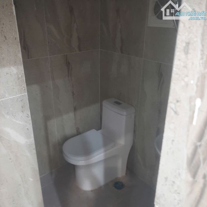 Cơ hội đầu tư . Bán nhà Phố Kim Ngưu : 46mx4 tầng , MT 4.2m giá 7.45 tỷ có TL, 70m ra phố - 6