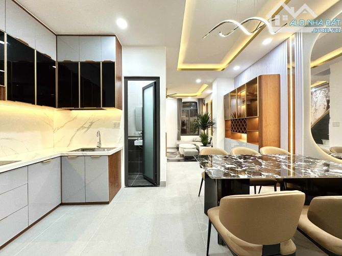 LÊN SÓNG NHÀ ĐẸP. GẦN MẶT TIỀN. FULL KẾT CẤU ĐẸP. CHỈ NHỈNH 8TY. - 6