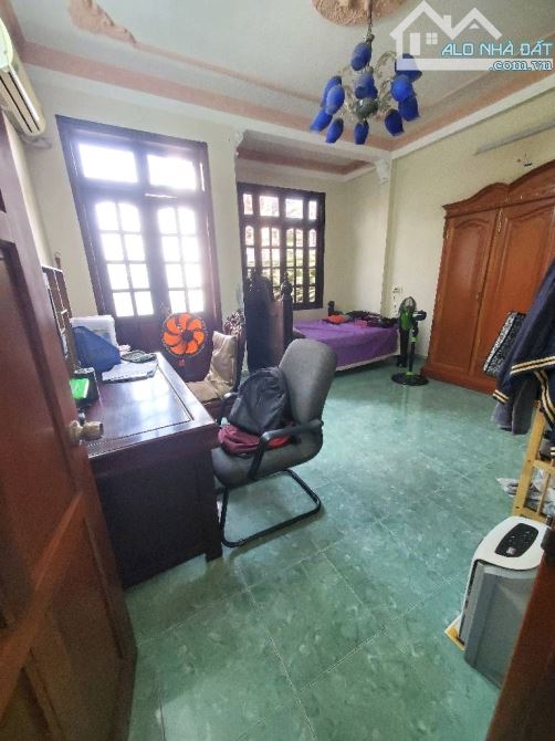 Nhà 4 tầng, 5m x 18m, hẻm xe tải kinh doanh, gần chợ, gần Emart Phan Huy Ích, hơn 10 tỷ - 6