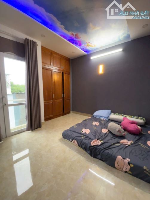 Cho thuê nhà đường số 5 tầng - 40m2 - Hẻm 4m - Phường 5 Quận 4. - 6
