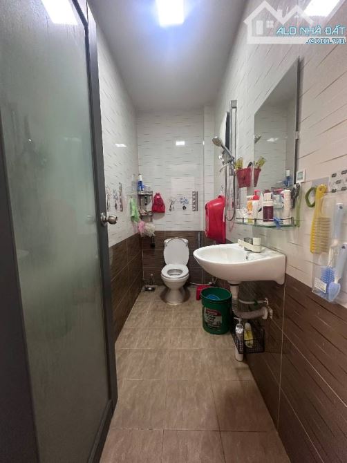 BÁN NHÀ TÂN TẠO A, BÌNH TÂN: 81M2X2 TẦNG, SHR, HẺM XE HƠI, 5,8 tỷ - 6