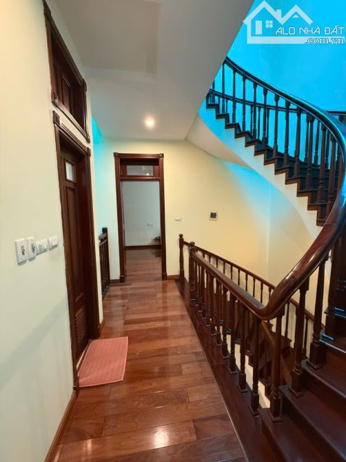 Cho thuê biệt thự Tố Hữu - Mỗ Lao. DT 200m2, 4 tầng, Vị trí Đẹp. Phù hợp các mô hình - 7