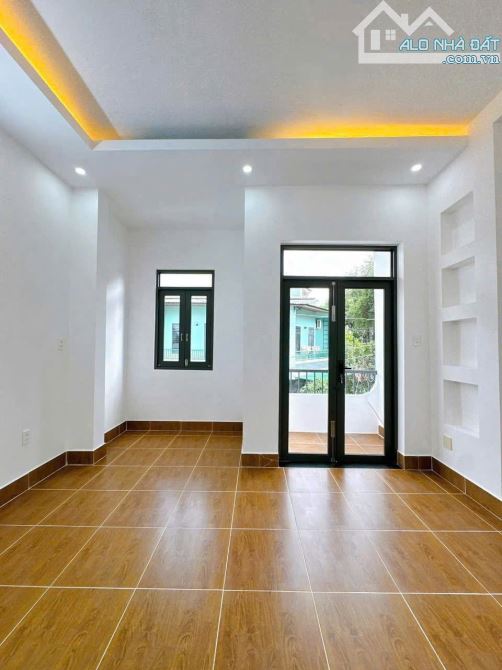 NHÀ ĐẸP GIÁ 2 TỶ 5 MT GẦN BƯU ĐIỆN VH LONG TRẠCH, PHÁP LÝ RÕ RÀNG - 90M2 - 7