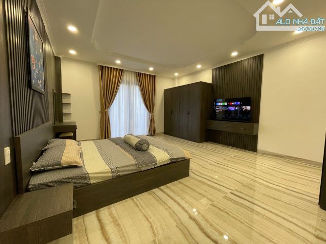SIÊU PHẨM MẶT TIỀN ĐƯỜNG SỐ 13 𝐊Đ𝐓 𝐇𝐚̀ 𝐐𝐮𝐚𝐧𝐠 𝟐 - 𝐏. 𝐏𝐡𝐮̛𝐨̛́𝐜 𝐇𝐚̉𝐢 - 7