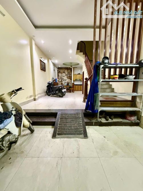 Nhà bán Lê Trọng Tấn - 118m2 - phân lô - ô tô - gần phố - MT 6m - sổ vuông - CCMN - 42 tỷ - 7