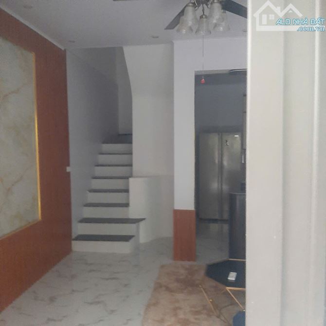 Cơ hội đầu tư . Bán nhà Phố Kim Ngưu : 46mx4 tầng , MT 4.2m giá 7.45 tỷ có TL, 70m ra phố - 7