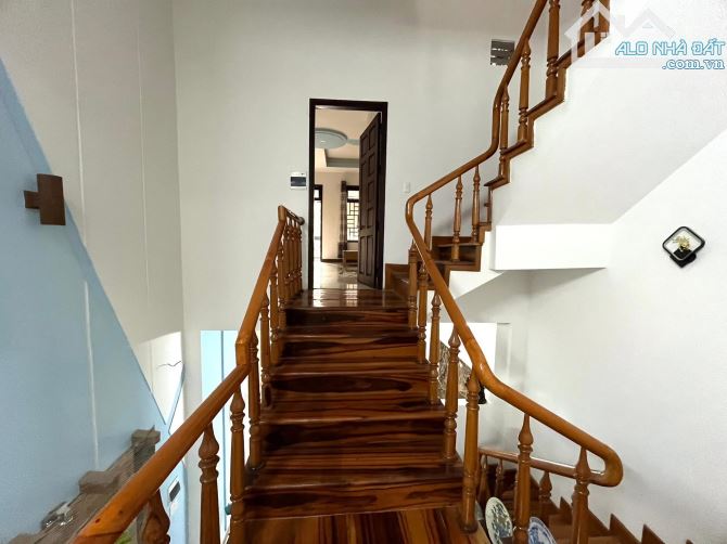 🔥 Nhà 3 tầng 3 mê đúc mặt tiền đường 10m5 Hồ Tùng Mậu, Đà Nẵng. trục thông biển. - 7
