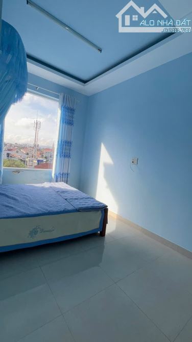 Bán Nhà  Nguyễn Trung Trực Ô Tô Tận Nơi - 75,75m2 Giá Chỉ 5 Tỷ - 7