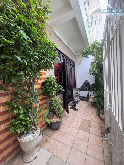 🏘️Căn nhà đẹp hẻm Thông Dã Tượng và Hoàng Diệu, cách Biển chỉ 300m.  - Dt gần 70m2, - 7