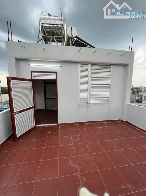 NGỢP BANK 5 TỶ- BÁN 5TỶ65 80M2- HẺM 7M-Ô TÔ NGỦ NHÀ - 7