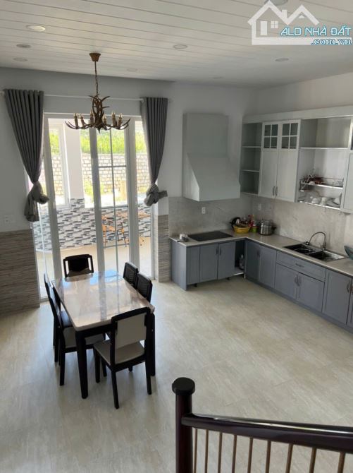 Villa nghĩ dưỡng view siêu chill thơ mộng Đà Lạt - 8