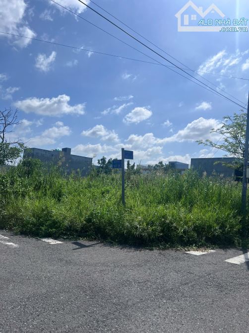 Đất nền Long Hậu giá rẻ - 2,03 tỷ/100m² - SHR sang tên - 8
