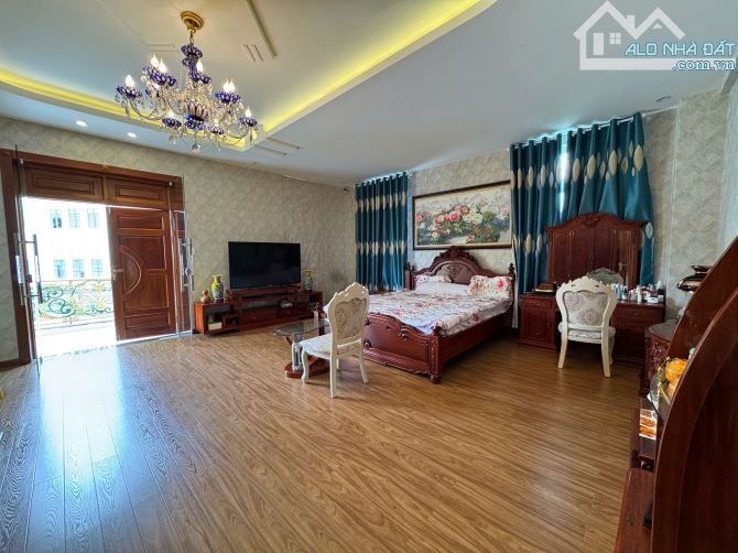 SIÊU BIỆT THỰ _ 2 MẶT TIỀN ĐƯỜNG KHU ĐỒI TRÀ _ ĐẠI HỌC ĐÀ LẠT - 8