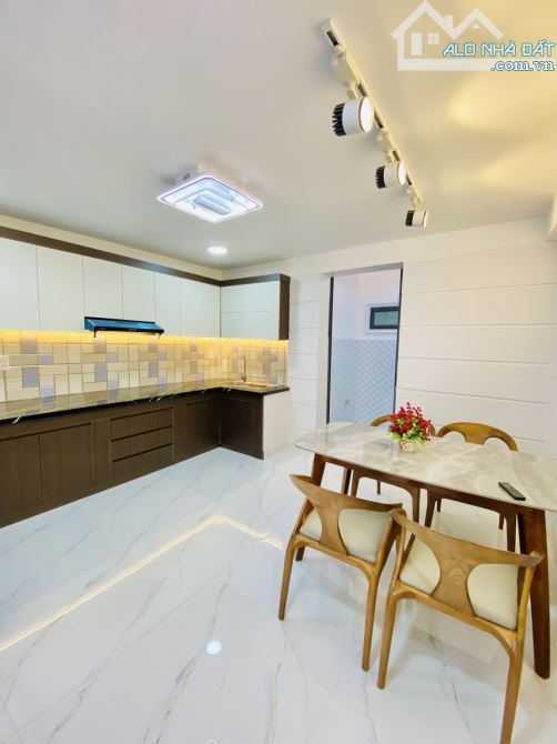 🏡🔥 SIÊU PHẨM HUỲNH TẤN PHÁT – NHÀ 4 TẦNG NGANG 4M – CHỈ 6.1 TỶ  🚘 Hẻm 6m ô tô đỗ cửa - 8