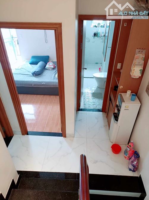 HẺM XE HƠI Nhà trệt 2 lầu Linh Xuân chỉ 5,05 Tỷ - 8