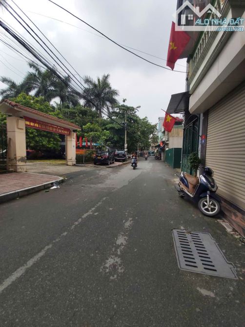BÁN NHÀ 5T NGÔ THÌ SỸ - 46M2 NGÕ RỘNG, THOÁNG ĐI 10 BƯỚC RA ĐƯỜNG Ô TÔ -  CHỈ 7.5 TỶ (CÓ T - 8