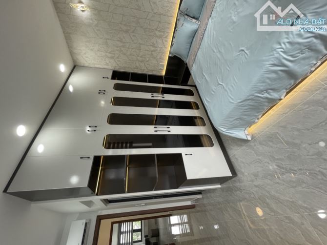 Nhà 4 tầng FULL NỘI THẤT đường TÂN CHÁNH HIỆP 18 phường TCH Q12 dt 62m2 (4mx16m), Hẻm Ôtô - 8