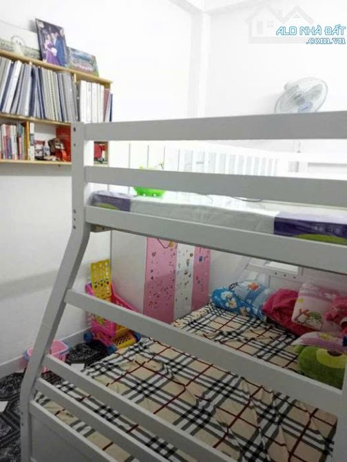 Hàng nóng Tân Phú, đường Hồ Đắc Di, 20m ra hẻm xe hơi, 3 tầng, sổ vuông vức - 8