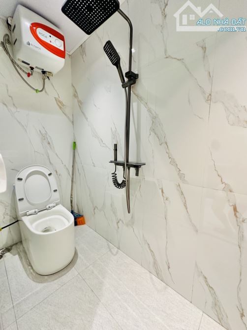 CĂN HỘ TẬP THỂ 2 NGỦ – NGÕ 133 NGUYỄN TRÃI – Ở NGAY – 2.68 TỶ - 9
