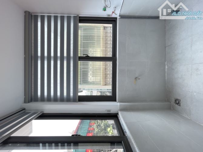 VĂN CHƯƠNG ĐỐNG ĐA, MẶT NGÕ THÔNG KINH DOANH, Ô TÔ TRÁNH 20M, NHÀ ĐẸP, 5 TẦNG THANG MÁY - 9