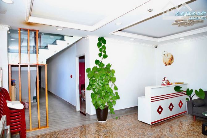 Cần bán villa 11 PN, 3 mặt tiền đường Ngô Gia Tự, Đà Lạt. Vị trí vàng cho đầu tư và nghỉ d - 9
