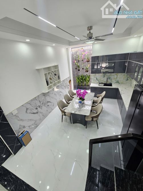 Bán nhà Hoàn Công 1 trệt 2 lầu MT kinh doanh KDC Hiện Hữu, Tp Thuận An - 9
