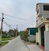 Bán lô trục chính Ngọc Đôi , Kim Chân, BN . Đường gần 20m. DT 121m2 MT 4,5m Giá 3,08 tỷ
