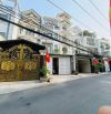 Nhà 4 Tầng Mặt Tiền Kinh Doanh, Gần St Giga Mall Phạm Văn Đồng,Dt 75m2, Nhà Đẹp Ở Ngay.