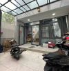 GẤP BÁN NHÀ 2 TẦNG 105M² CHỦ 8 Đ THƯƠNG LƯỢNG