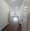 BÁN NHÀ BÁT KHỐI - LONG BIÊN - 32M2 - 10,8 TỶ - Ô TÔ TRÁNH