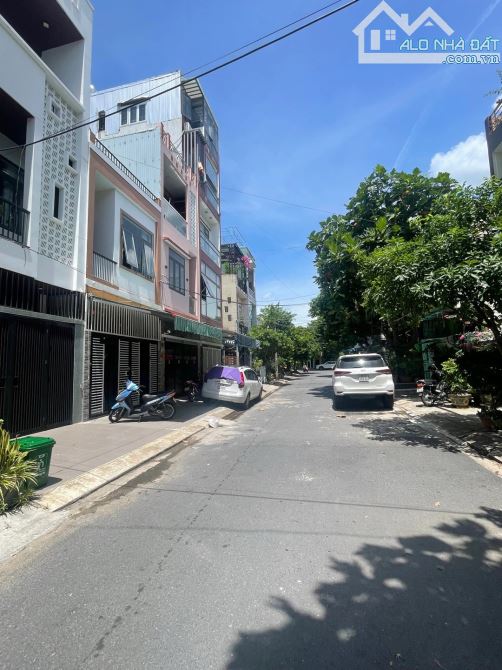 🎯KHU VIP HẢI CHÂU, ĐÀ NẴNG - NHÀ 3TẦNG MP LƯU TRỌNG LƯ-FULL NỘI THẤT THÔNG MINH,VÀO Ở