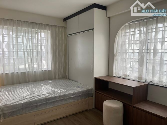 HUNG CƯ 3 NGỦ – LÔ GÓC – 2 BAN CÔNG – VIEW MẶT PHỐ TRẦN HỮU DỰC – 92m² – GIÁ 6.7 TỶ