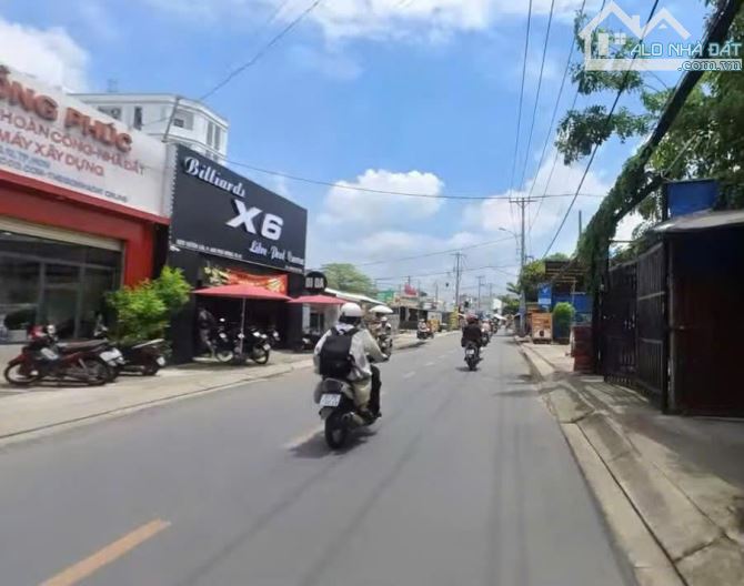 Bán đất HIẾM vị trí đẹp hẻm 10M Vườn Lài Q12 ngang 10m 300m2 tặng GPXD 7 tầng  24.8 tỷ.