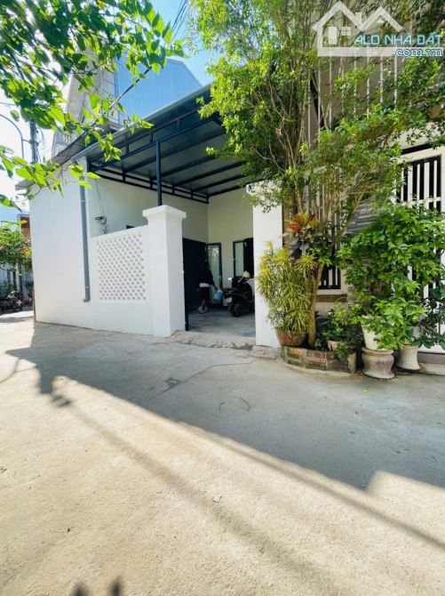 Nhà Trung Tâm Kiệt Ô Tô Đặng Huy Trứ Cách Đường Chính Chỉ 30M An Cư