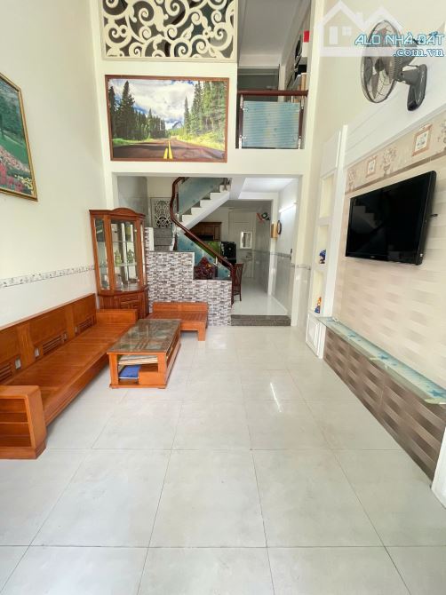 Bán nhà hẻm cạn đường Tây Sơn, phường Quang Trung, Quy Nhơn