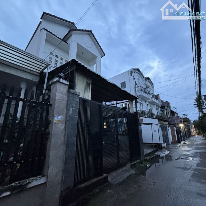 Nhà Hẻm Xe Hơi Nguyễn Bình – 96m² – Sổ Hoàn Công – Giá Chỉ Nhỉnh 5tỷ